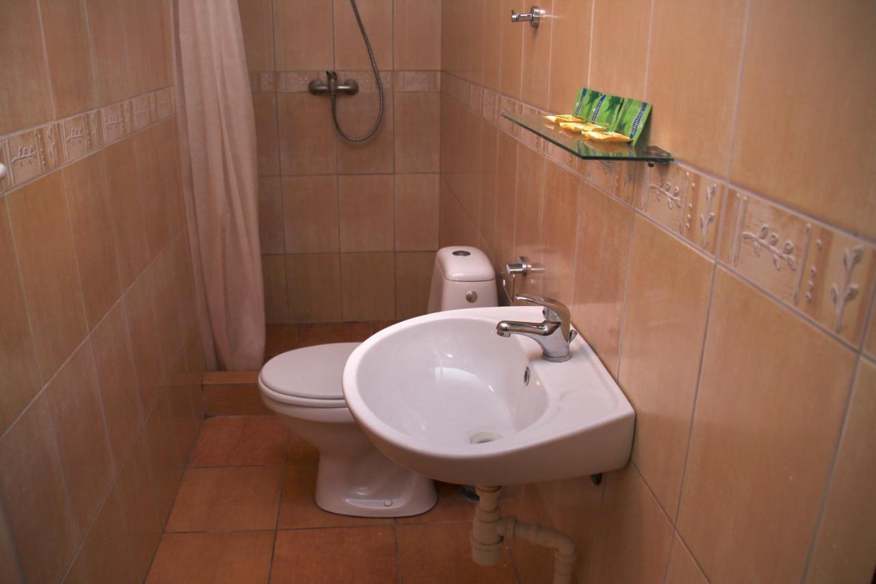 Zajazd Pod Kominkiem - Brzoza Kolo Torunia Esterno foto