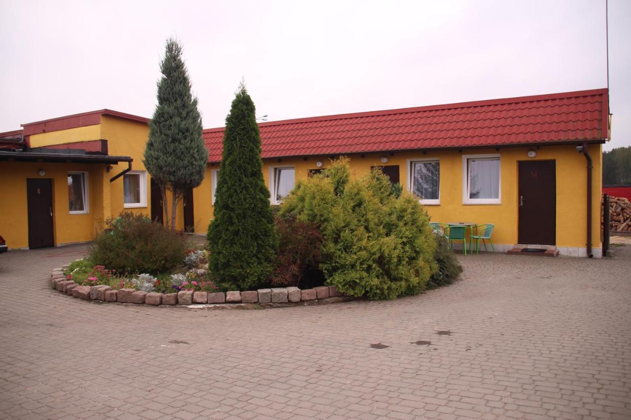 Zajazd Pod Kominkiem - Brzoza Kolo Torunia Esterno foto
