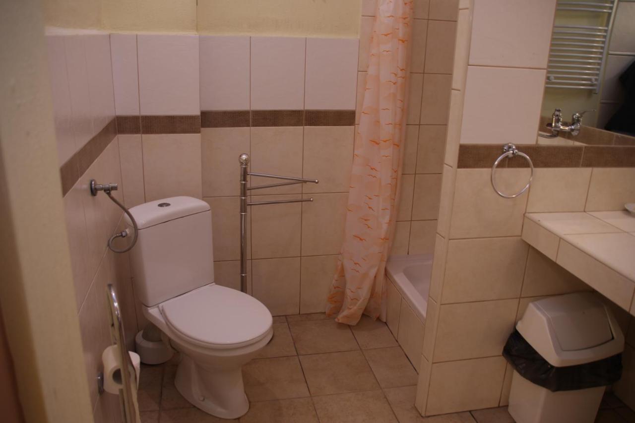 Zajazd Pod Kominkiem - Brzoza Kolo Torunia Esterno foto